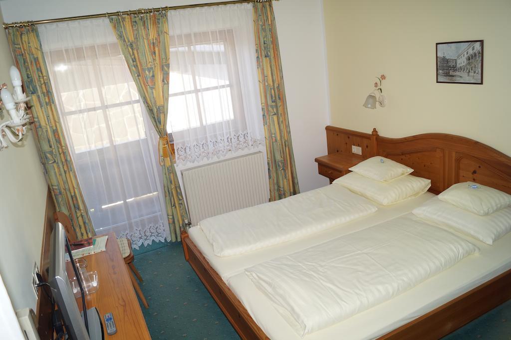 Hotel Sonne Sankt Johann in Tirol Bilik gambar